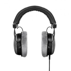 BEYER Dynamic DT 880 PRO Studio headphones for mixing and mastering (semi-open)